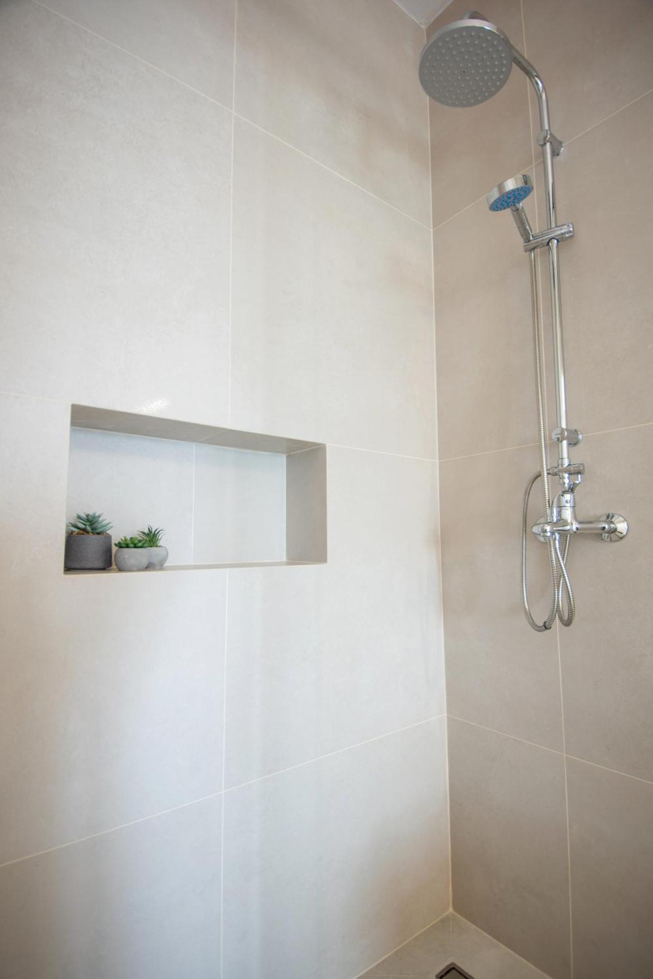 Sunshine Place Apartment *